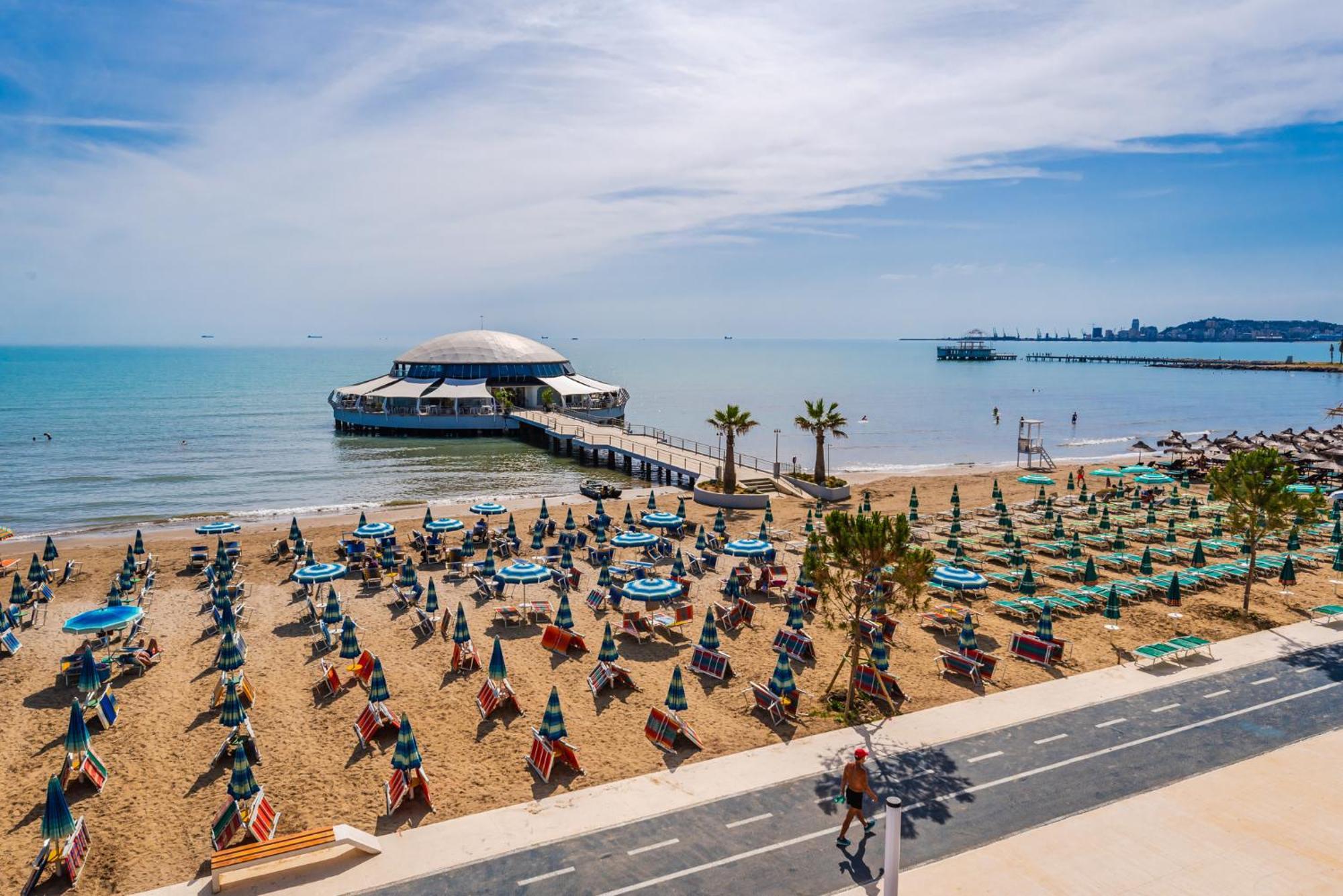 Sea View Apartments Eldo Durrës Zimmer foto